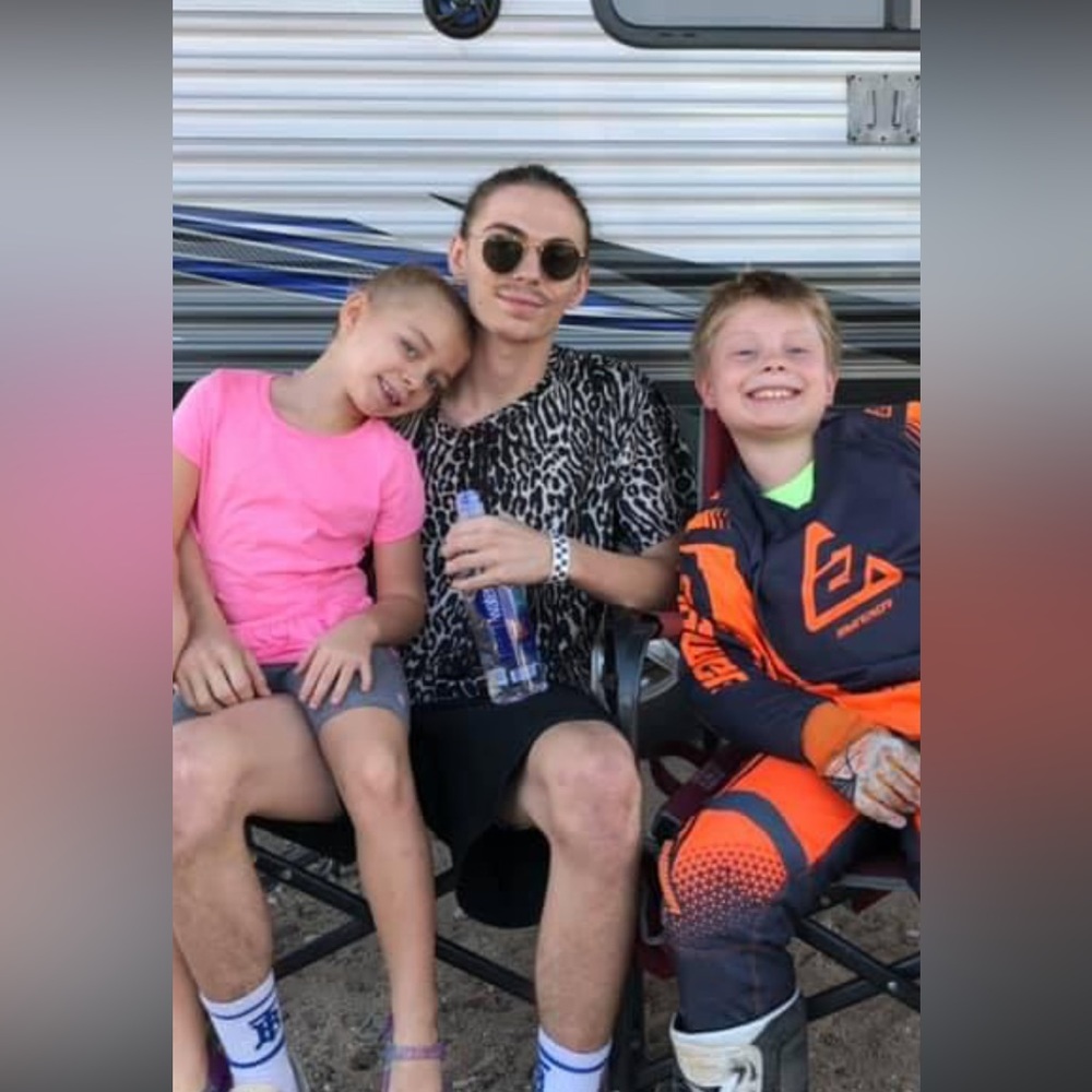 Meet your Posher, Robert